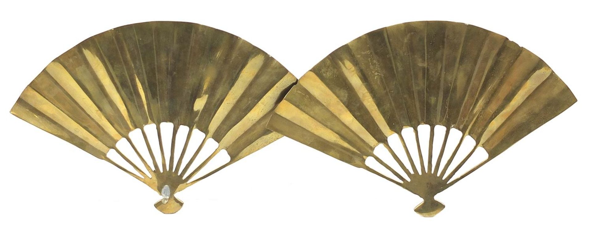 Pair of Chinese brass fans decorated with a bird of paradise, 18cm wide - Image 4 of 4