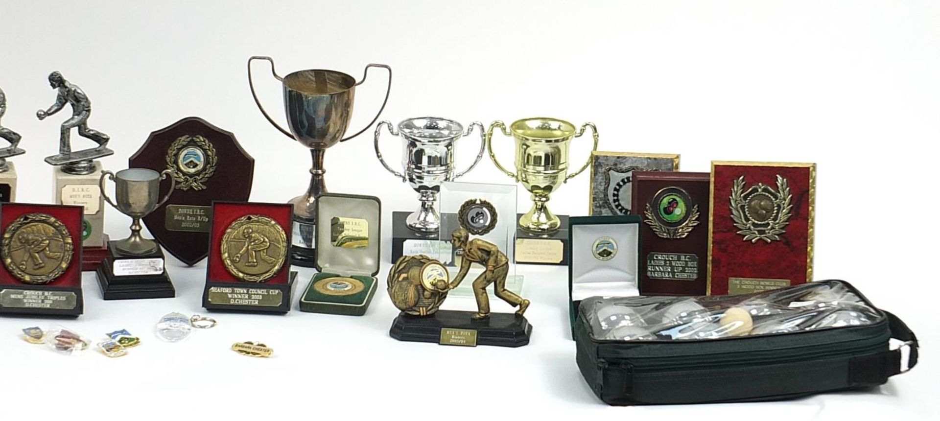 Collection of bowling trophies and a set of Thomas Taylor size 3 bowls - Image 4 of 4