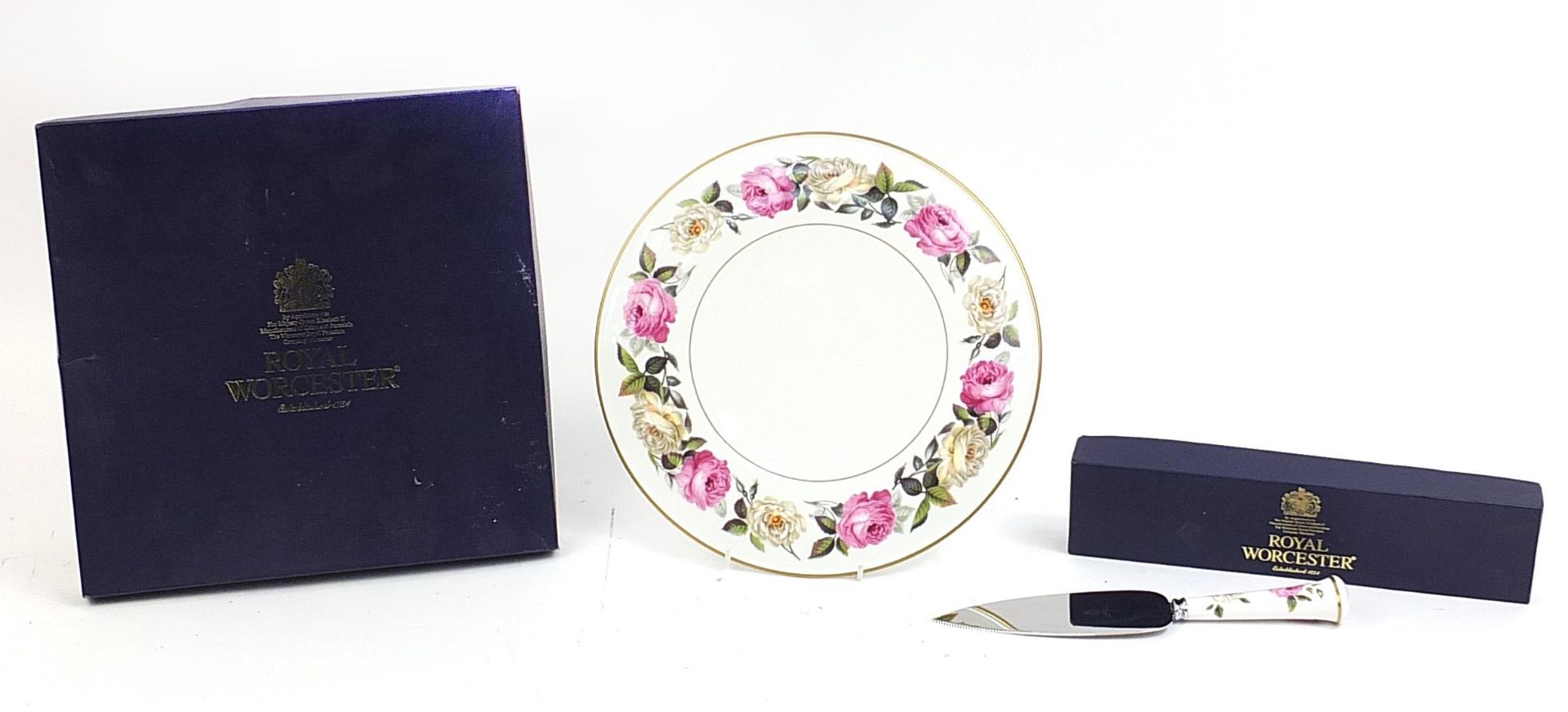 As new boxed Royal Worcester Royal Garden cake plate with boxed cake slice, the plate 27cm in