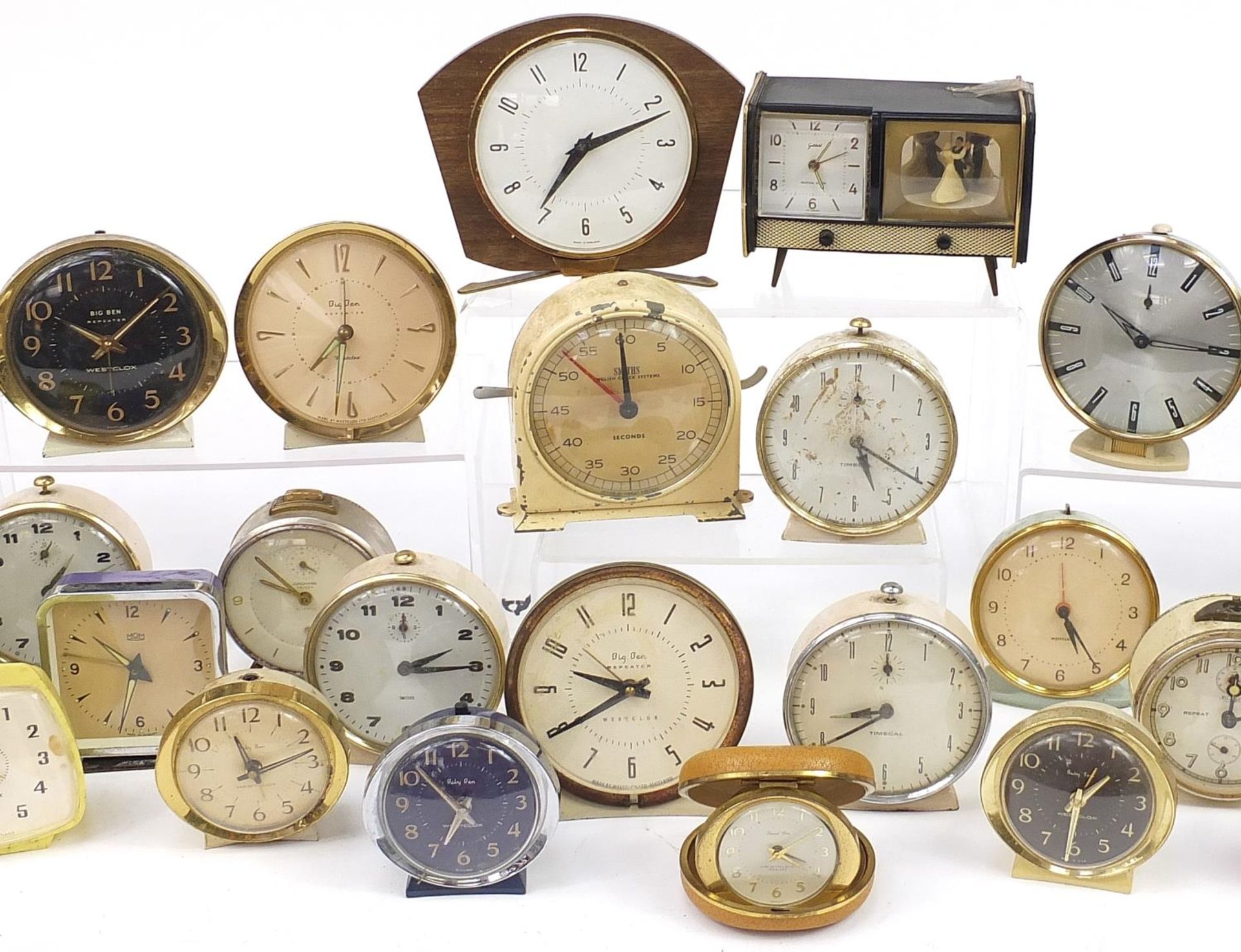Collection of vintage alarm clocks including Junghans Kienzle, Westclox Big Ben Repeater, Smith - Image 3 of 4