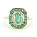 9ct gold emerald and diamond cluster ring, size O, 2.5g