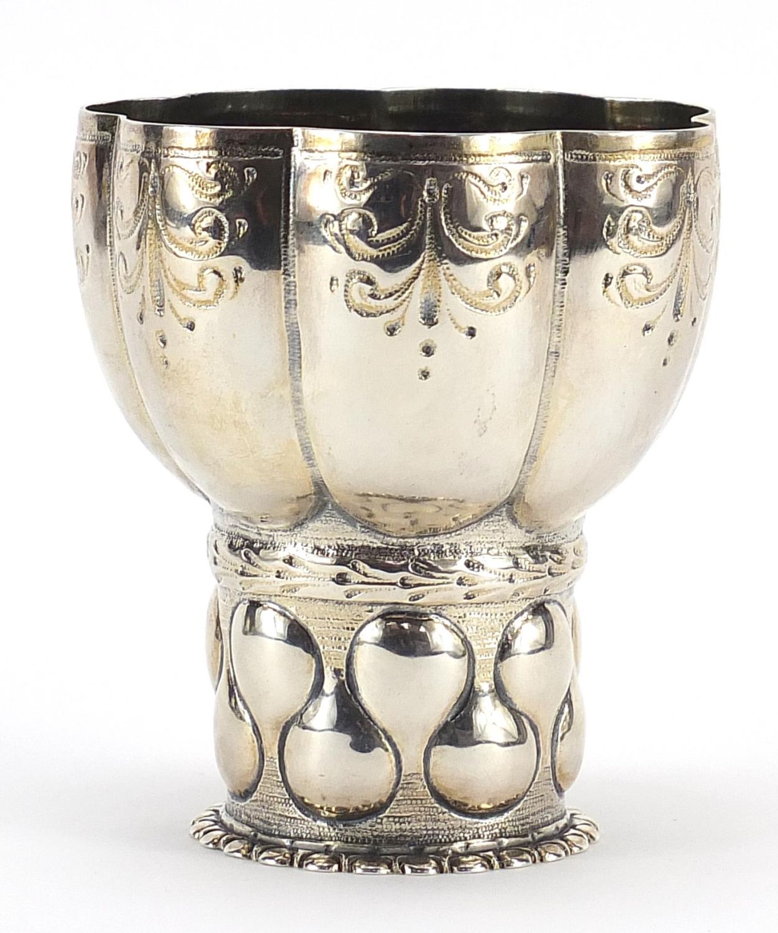 Victorian silver cup with engraved and embossed decoration, B & K and J. B marks London 1873, 9cm