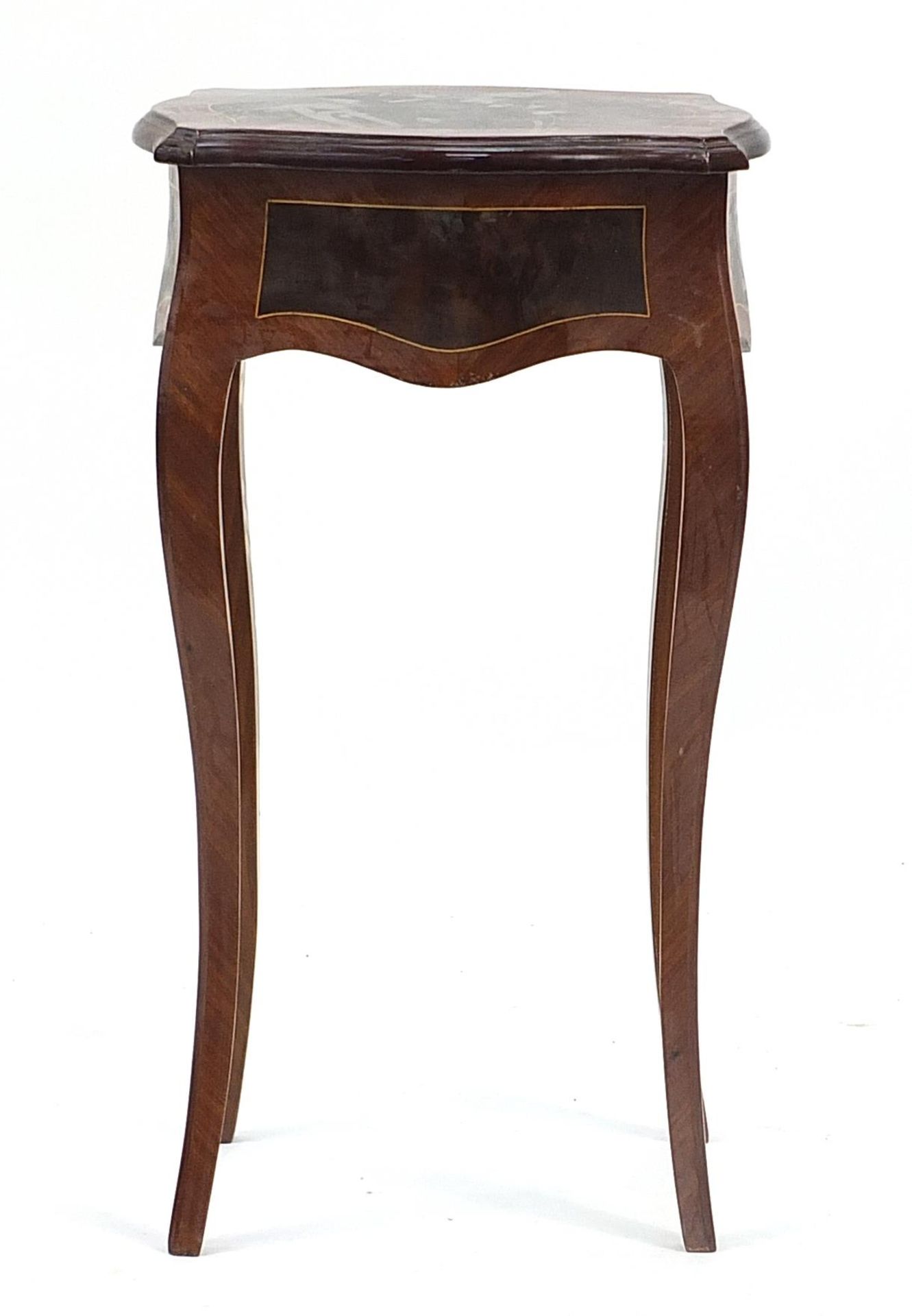 French style side table with serpentine outline and frieze drawer, 78cm H x 44cm W x 34cm D - Image 4 of 4