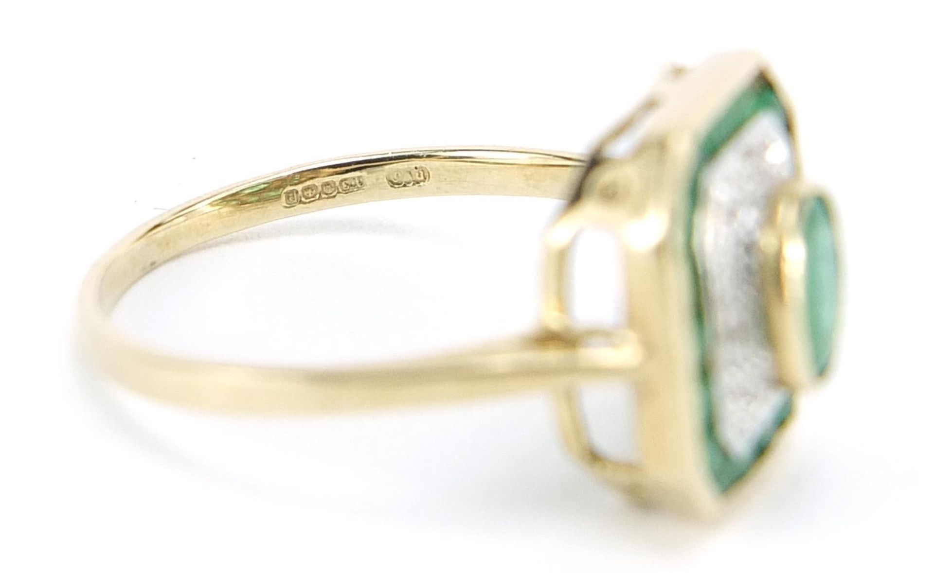 9ct gold emerald and diamond cluster ring, size O, 2.5g - Bild 3 aus 3