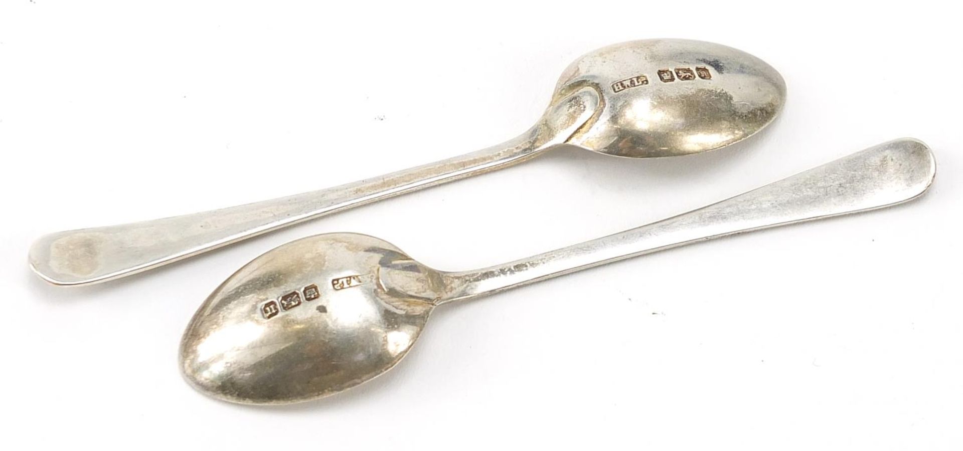 Henry Williamson Ltd, set of six Edwardian silver teaspoons and sugar tongs housed in a fitted case, - Image 4 of 6