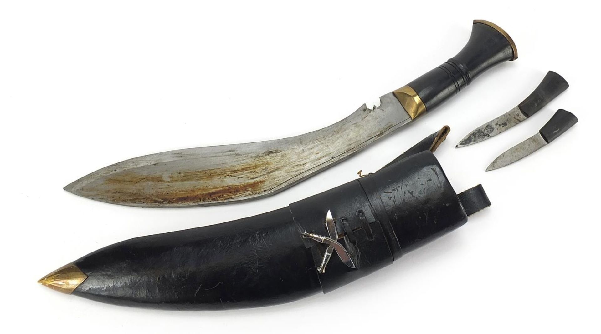 Gurkhas kukri knife with leather sheath, 42cm in length