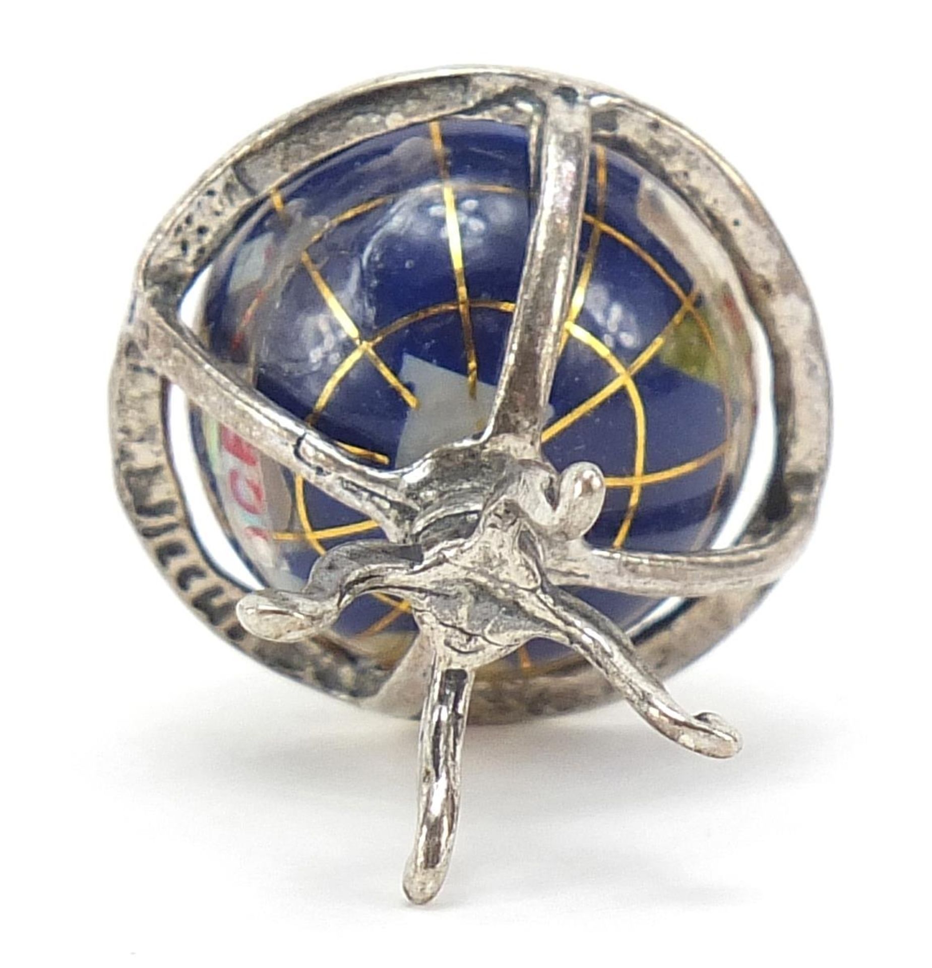 Miniature silver and semi precious stone table globe, 3.5cm high, 11.5g - Bild 3 aus 4