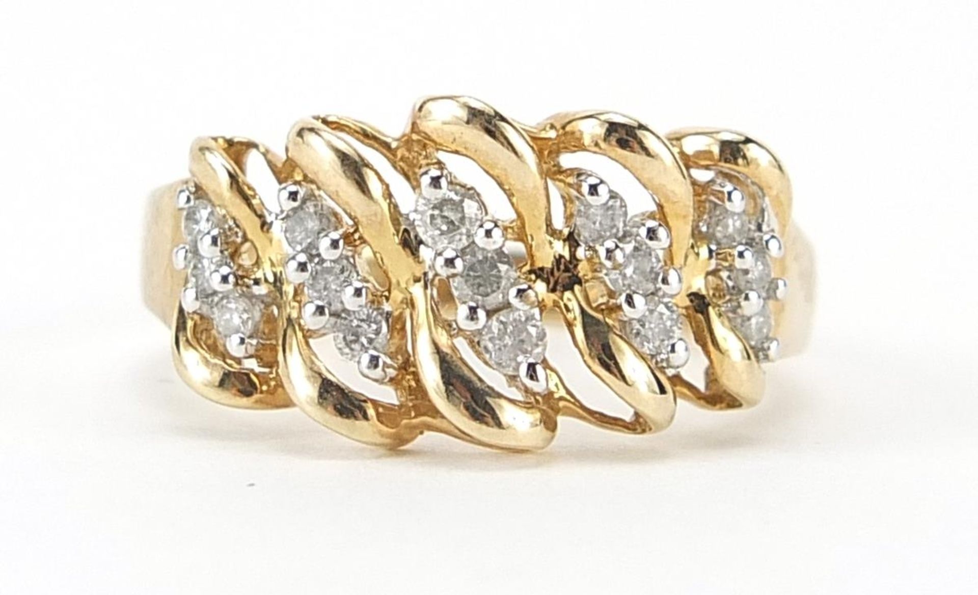 9ct gold diamond cluster ring, size N, 2.5g