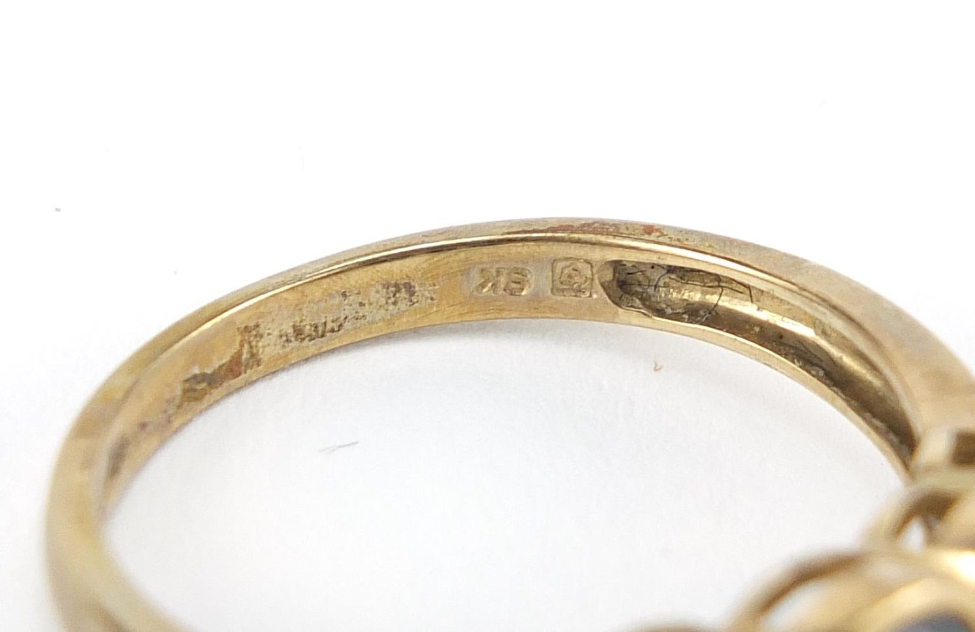 9k gold opal five stone ring, size O/P, 2.6g - Bild 4 aus 4