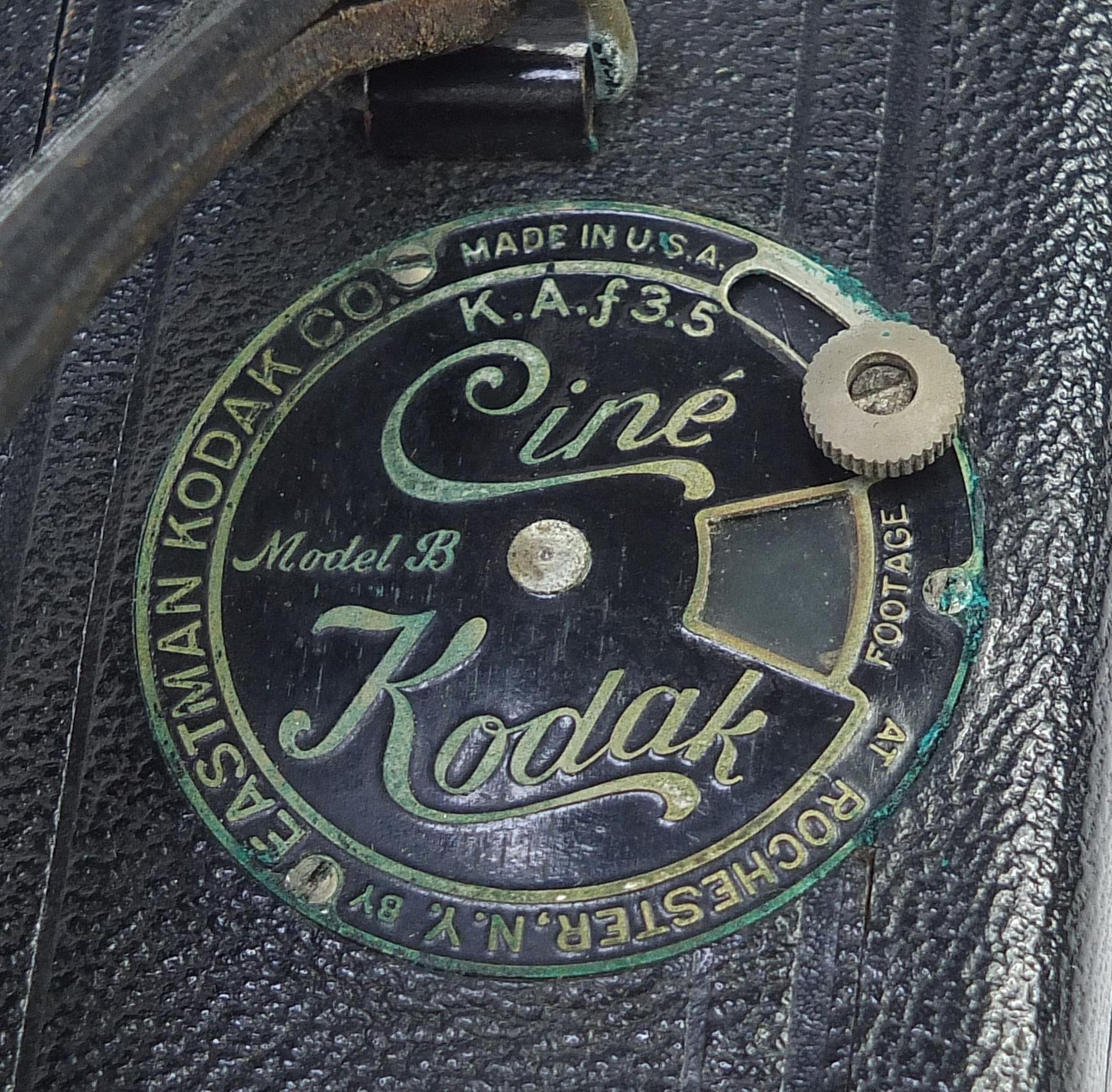 Vintage Kodak cine camera model B with .3.5 lens and leather case - Image 4 of 4
