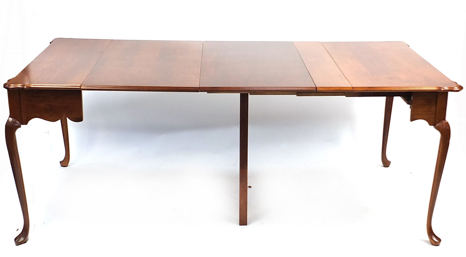 Mahogany extending side table/dining table, 78cm H x 100cm W x 50cm D, extending to 200cm W - Image 2 of 3