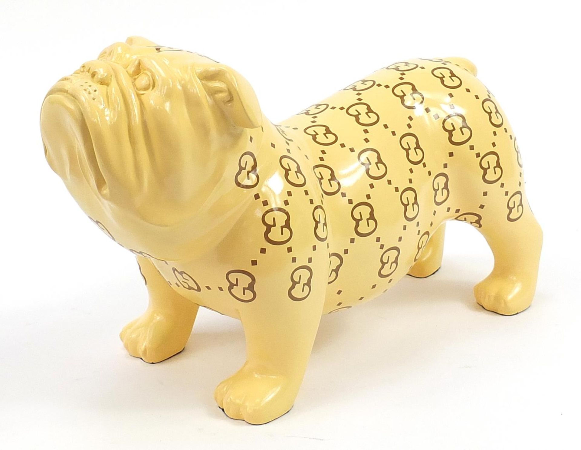 Large Gucci style floor standing Bulldog, 46cm in length