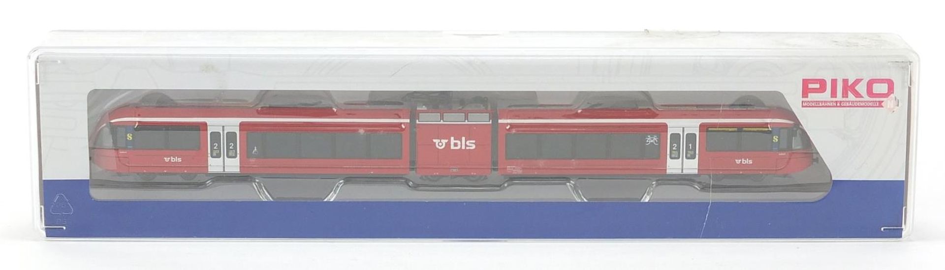 Piko N gauge model railway articulated railcar with case number 40221