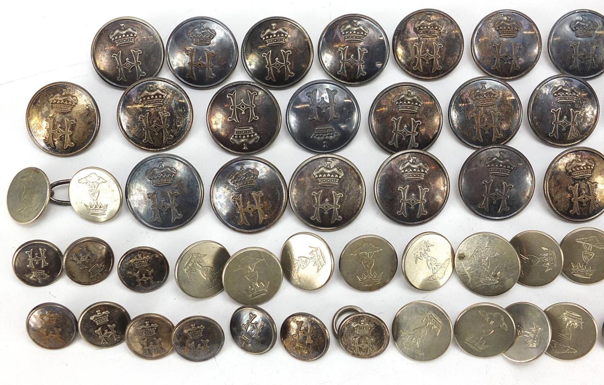 Collection of 19th century and later military buttons by Firmin of London and J R Gaunt of London - Bild 2 aus 4