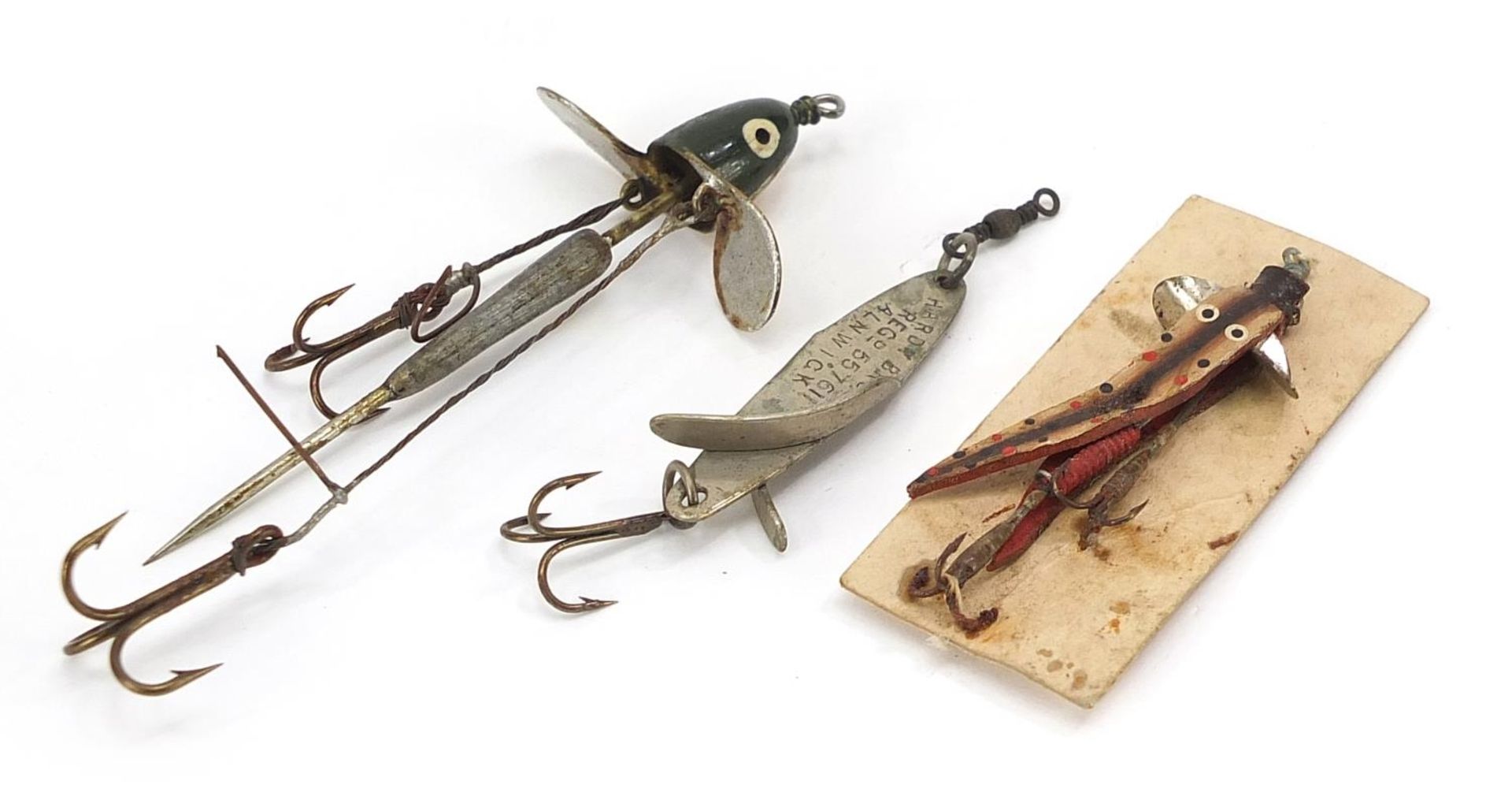 Three vintage Hardy Bros metal fishing lures, the largest numbered 15552?, 7.5cm in length - Image 4 of 4