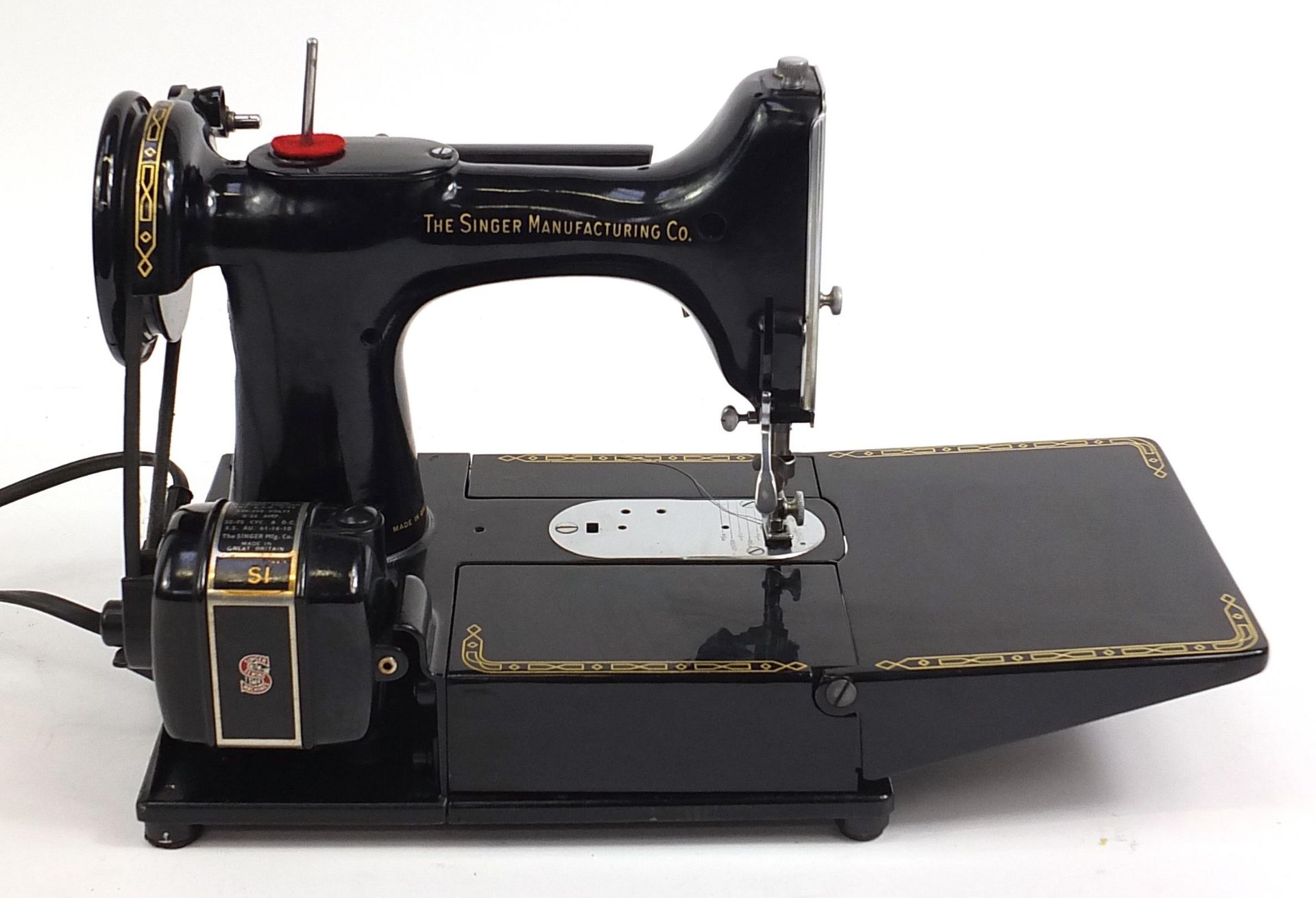 Singer electric sewing machine model 222K with case - Image 2 of 6