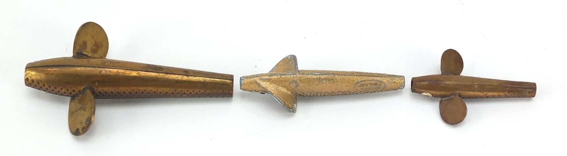 Three vintage Hardy Bros metal fishing lures, one numbered 81261, the largest 6.5cm in length - Image 4 of 5