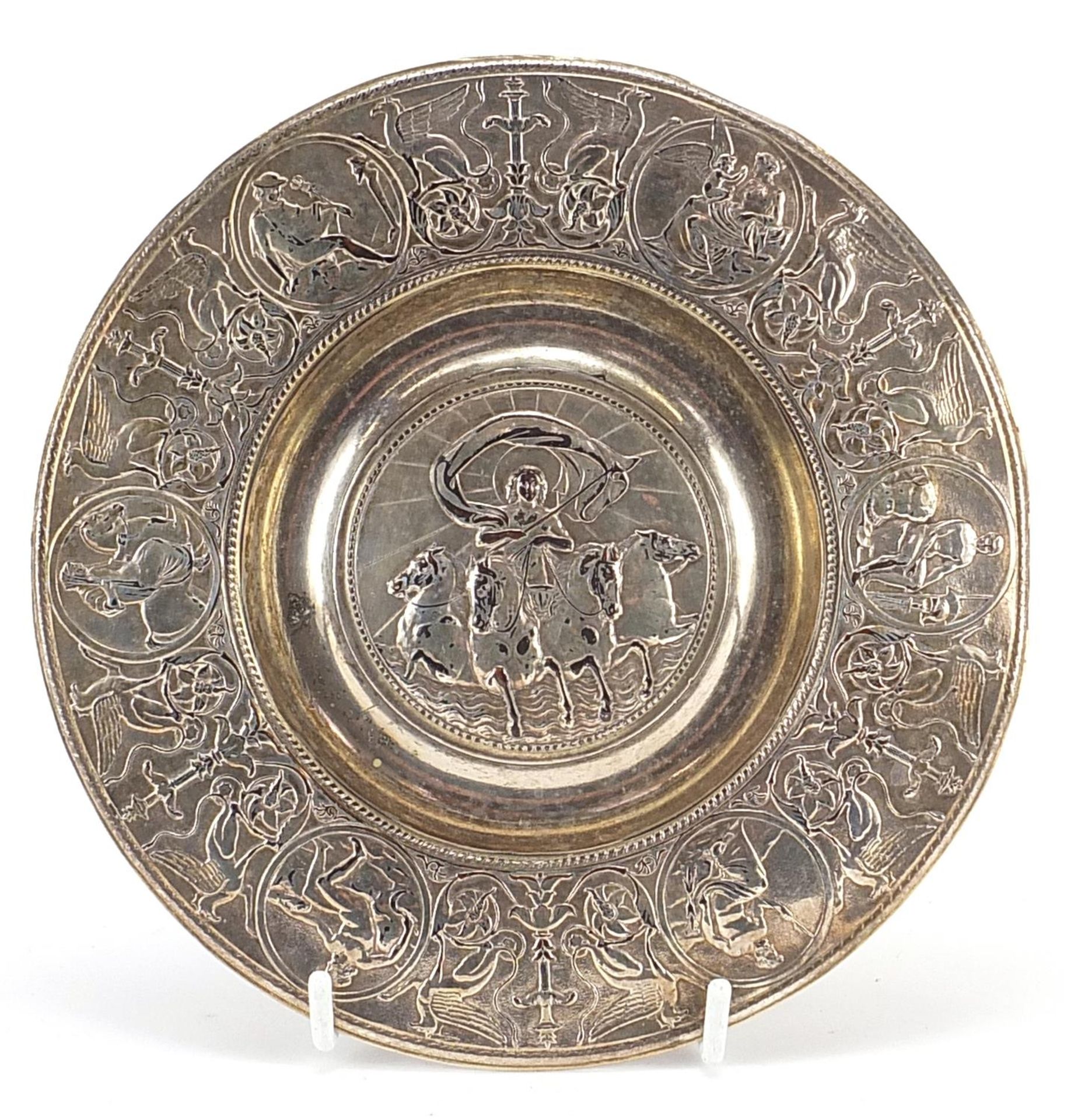 Elkington & Co, Egyptian revival silver plated inkwell decorated in low relief with classical - Image 2 of 4