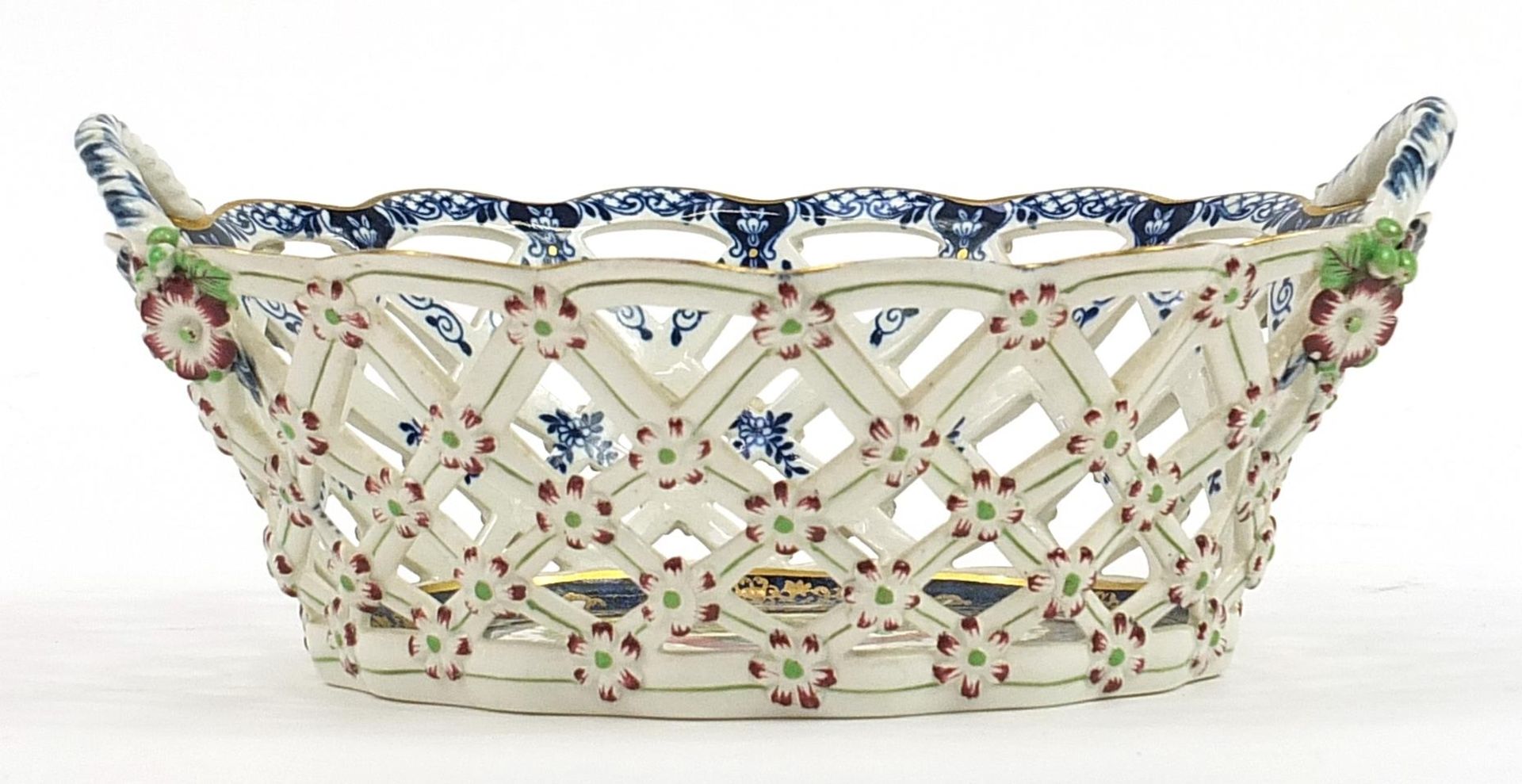 18th/19th century porcelain basket hand painted with birds of paradise and insects in the style of - Image 3 of 5