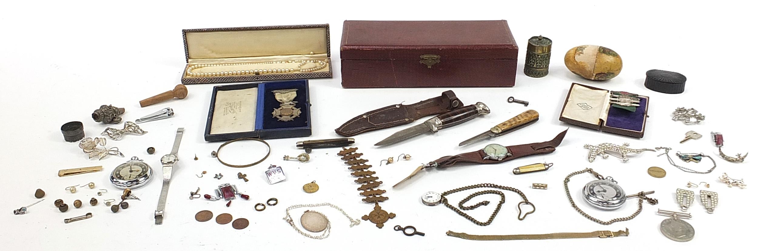 Objects including vintage costume jewellery, Ingersoll pocket watches, pocket knives and simulated