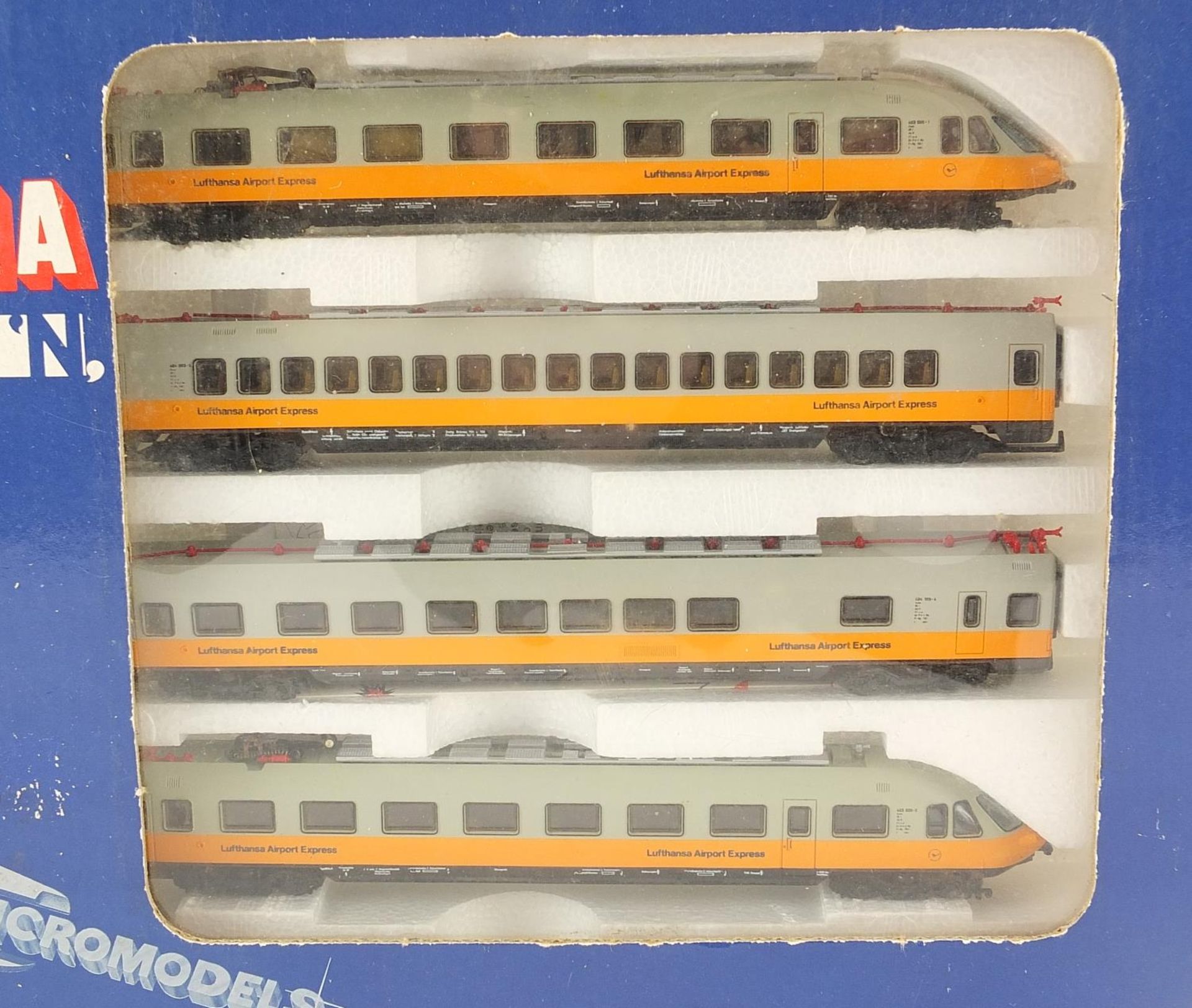 Lima N gauge model railway locomotive sets with boxes comprising four car numbered 163902 and - Image 2 of 3