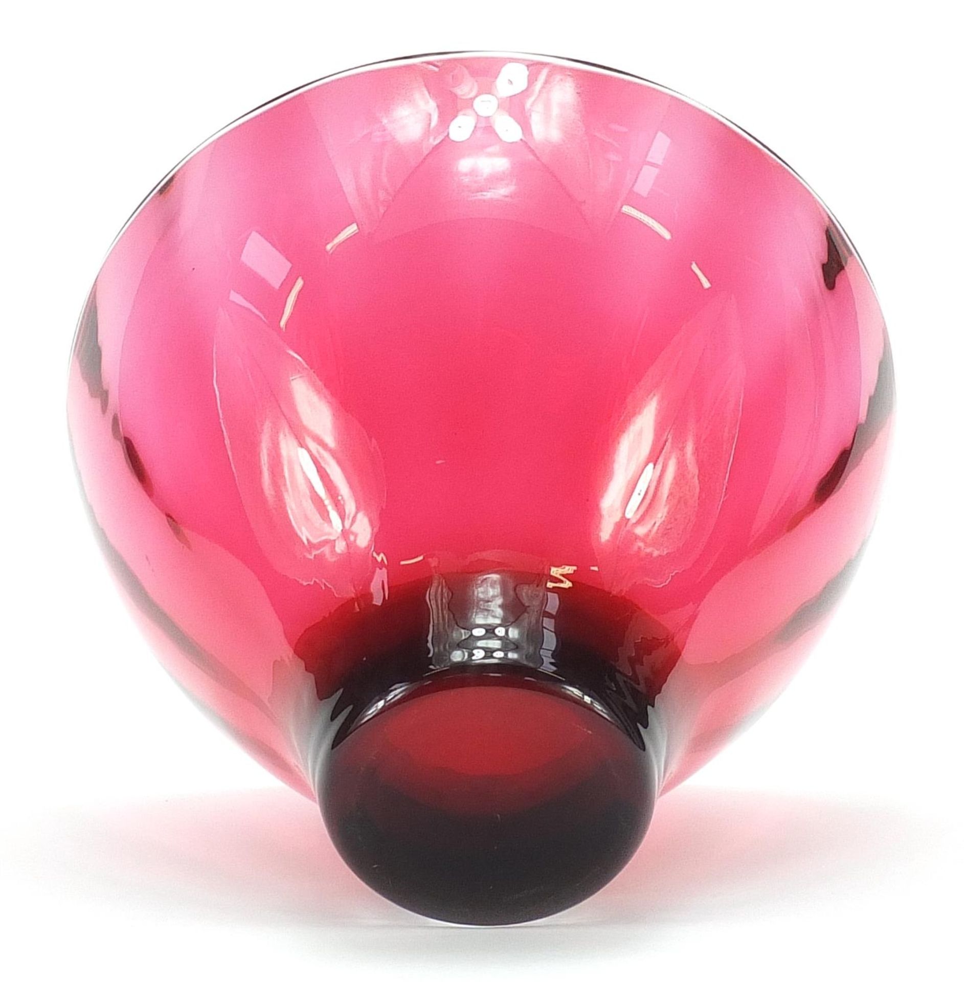 Dartington Crystal ruby glass bowl, 17cm high x 23.5cm in diameter - Image 3 of 4