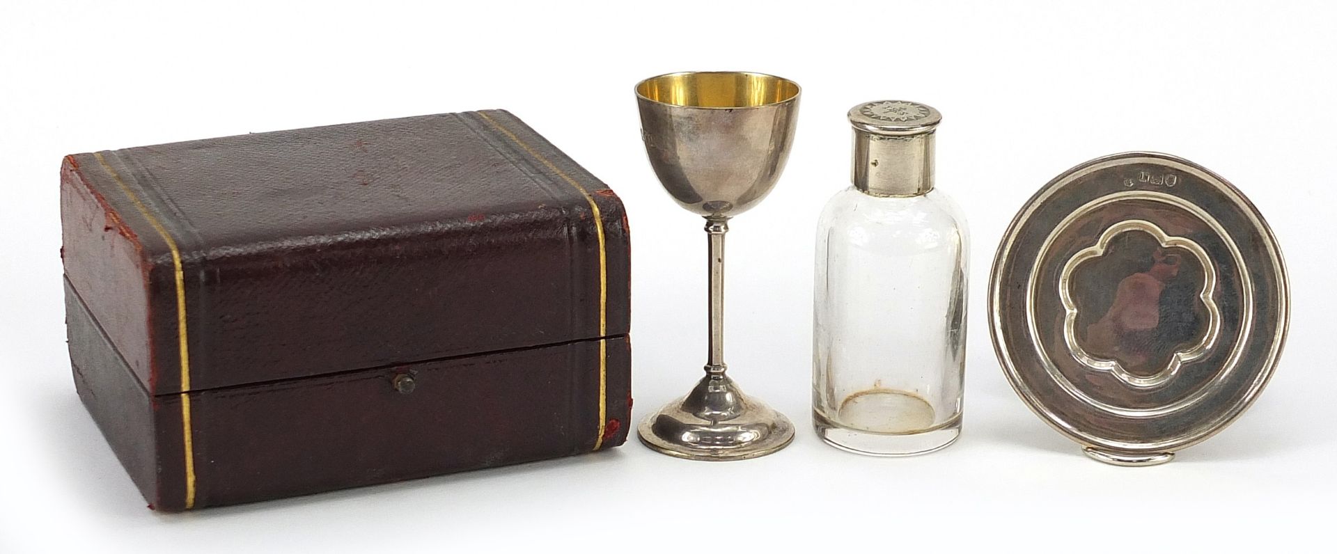 Josiah Williams & Co, George V silver travelling holy communion set, London 1910, the largest 8.