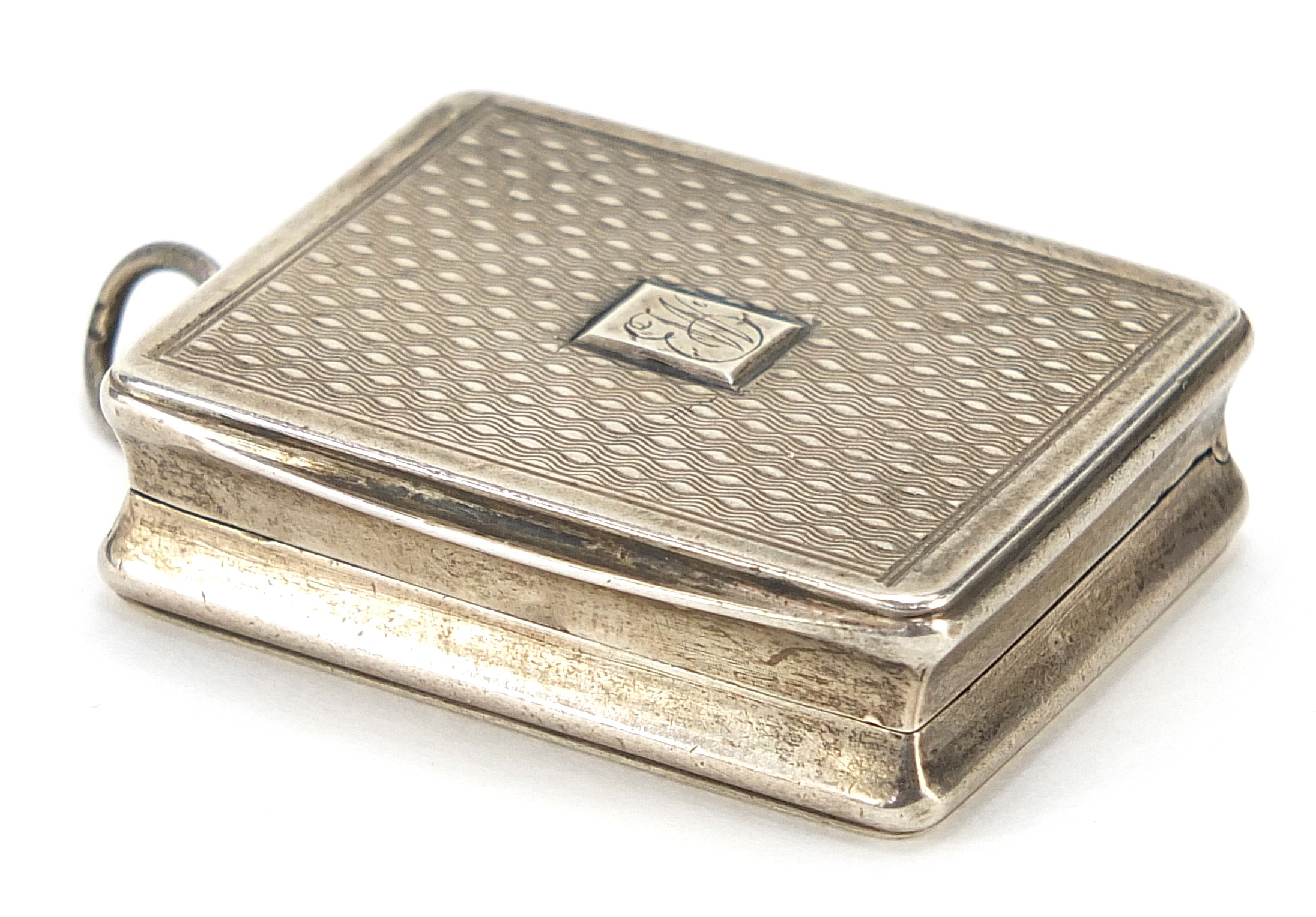 Matthew Linwood, George III silver vinaigrette with hinged lid and gilt interior, Birmingham 1811,