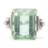 1970s Art Deco style 18ct white gold green stone ring, possibly green tourmaline, housed in a