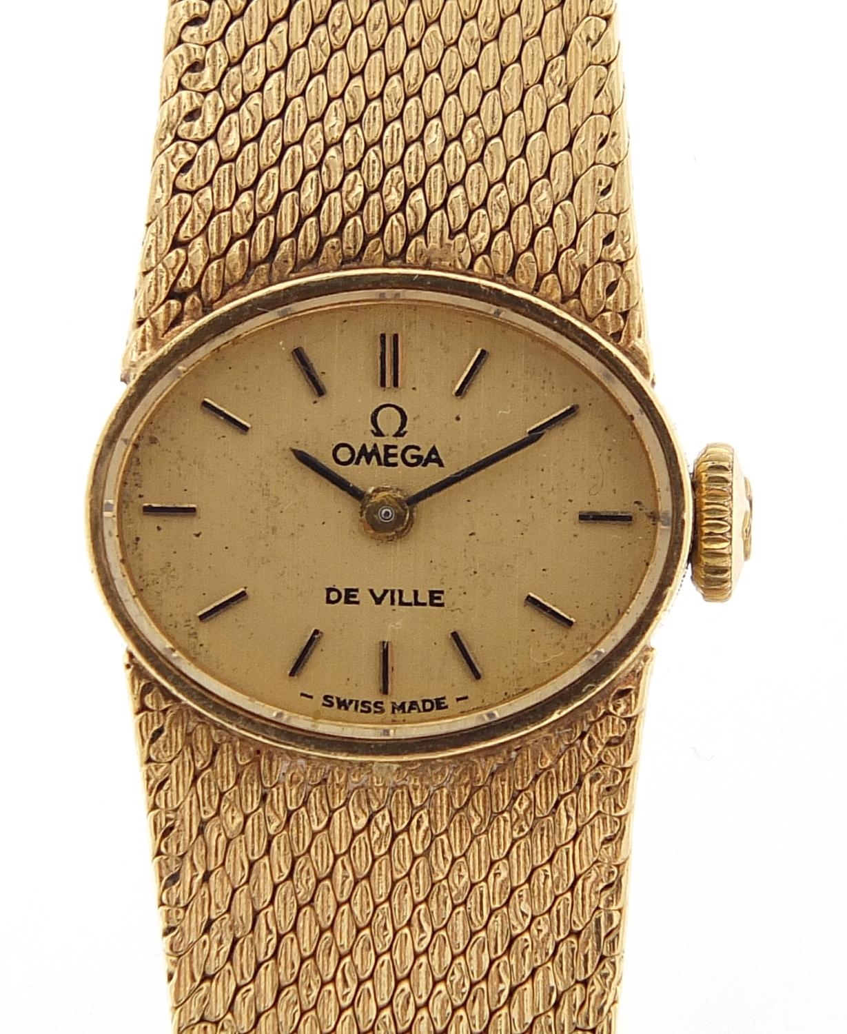 Omega, ladies 9ct gold Omega Deville wristwatch with 9ct gold strap, the case 17mm wide, 30.2g