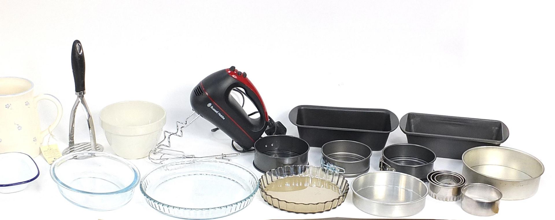 Assorted kitchen and baking items including , ceramic jugs, pudding basins, glass cake flans tin and - Image 4 of 4