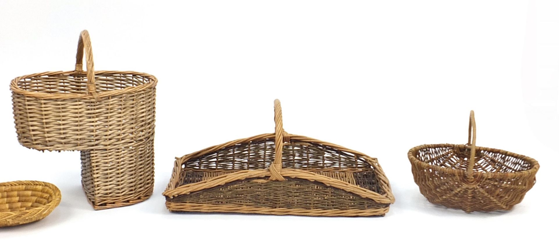 Wicker step basket, trug style basket, deep basket and two others, the largest 26cm H x 48cm W x - Image 3 of 4