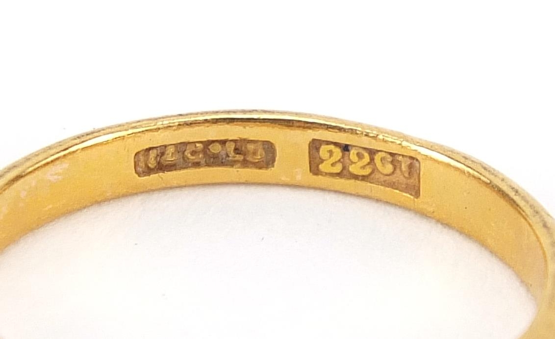 22ct gold wedding band, size L, 2.3g - this lot is sold without buyer's premium - Image 3 of 5