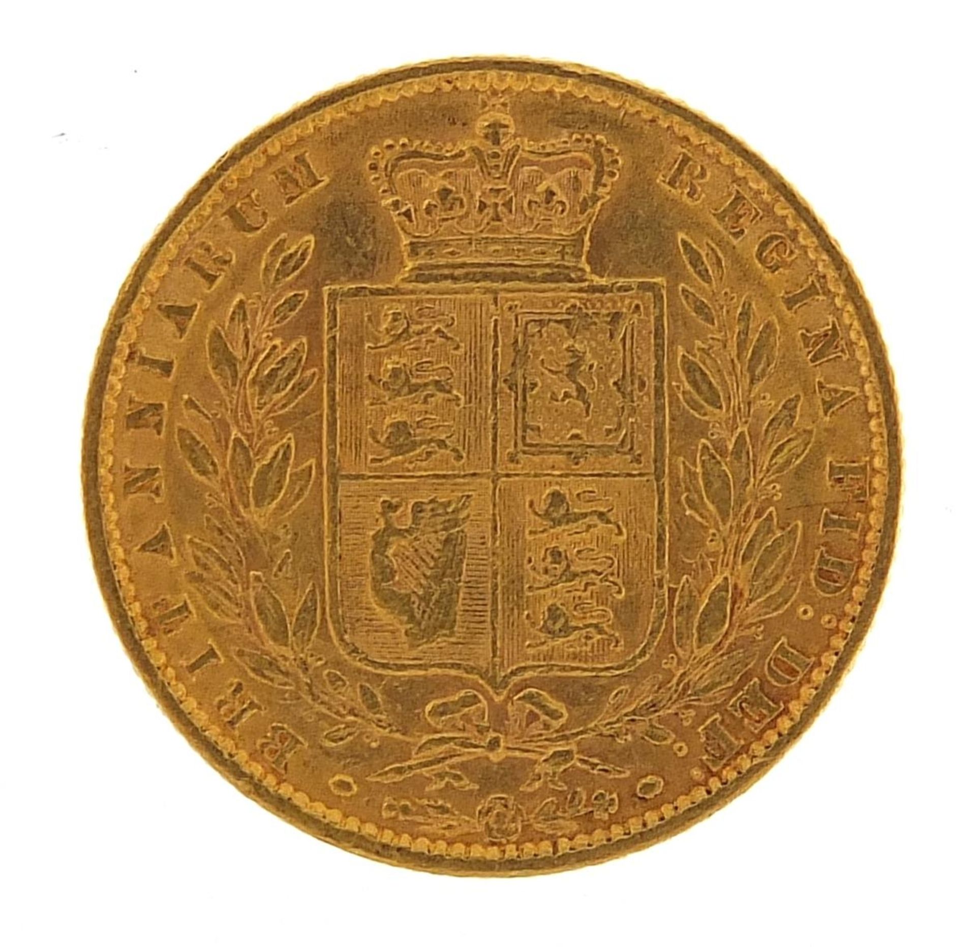Queen Victoria Young Head 1862 shield back gold sovereign - this lot is sold without buyer's premium