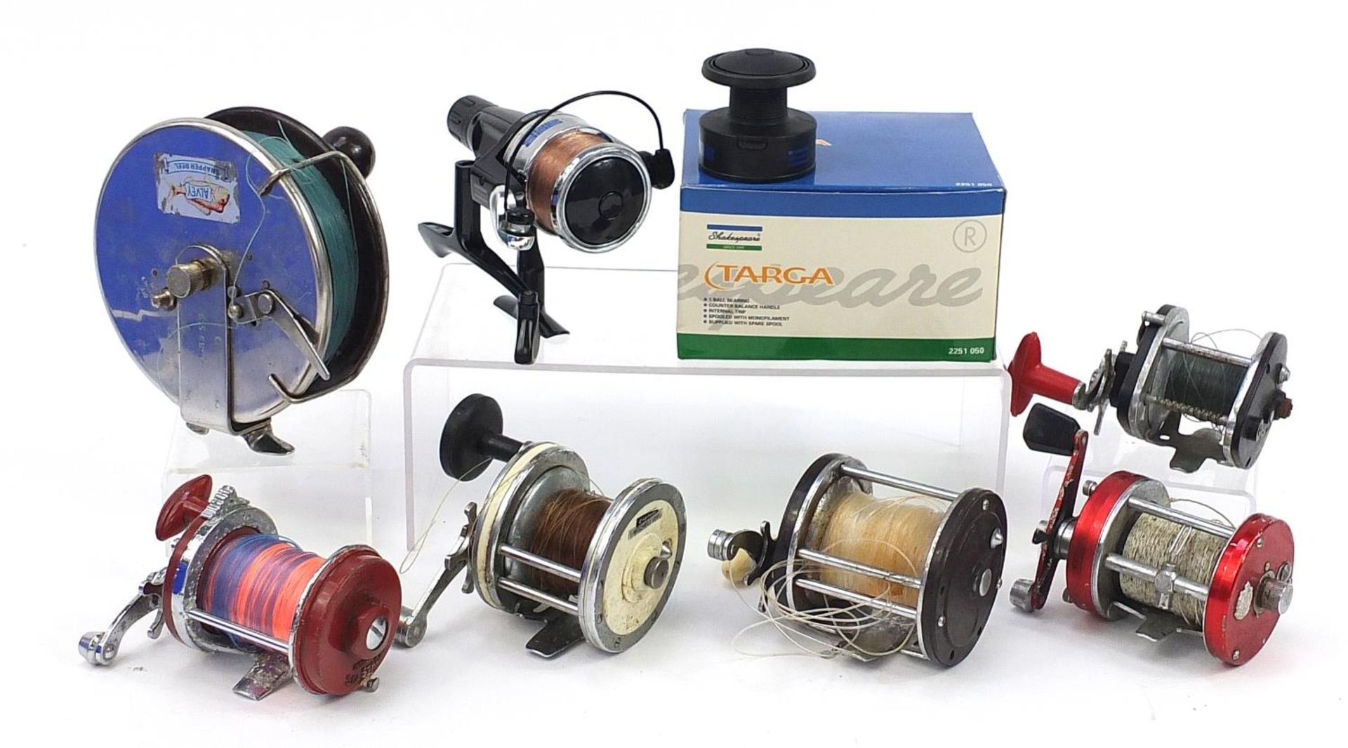 Vintage and later fishing reels including Alvey Snapper reel, Mitchell 622, K P Morritt Intrepid Sea