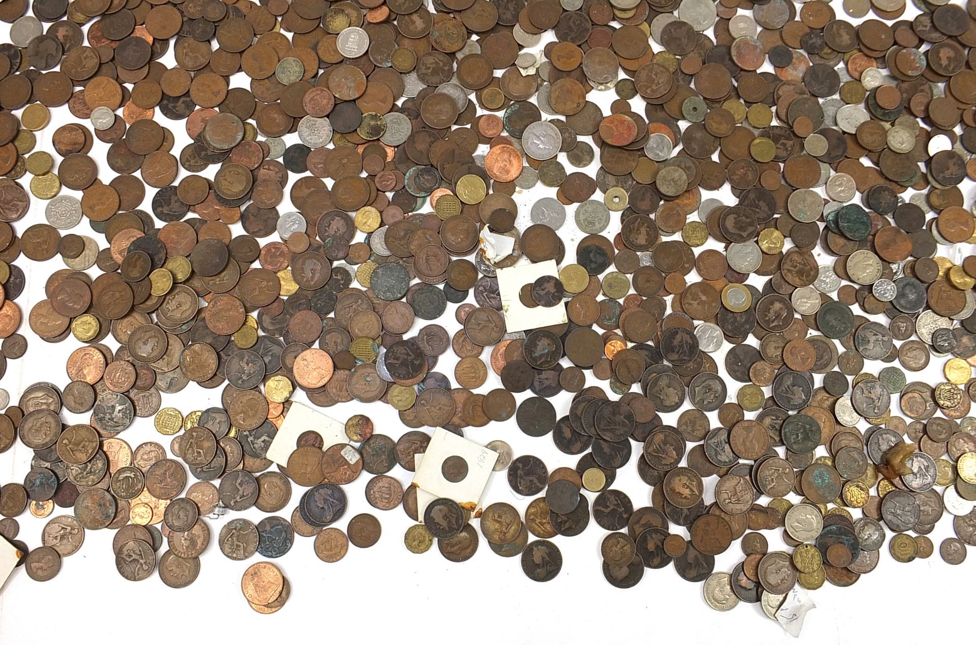 Extensive collection of antique and later British and world coinage - Image 10 of 12