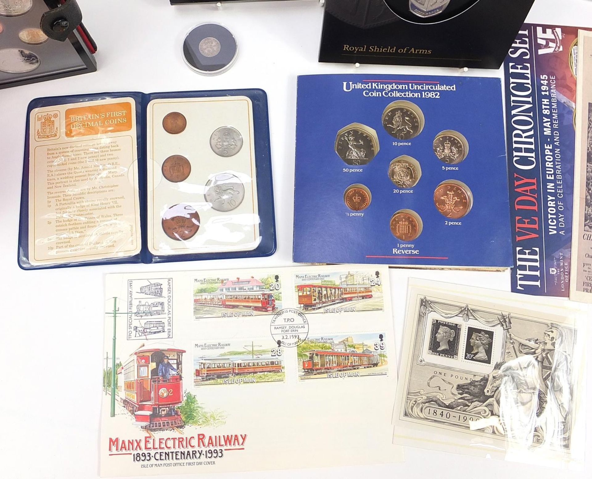 Uncirculated and proof coinage including Royal Canadian Mint 1978 collection United Kingdom - Image 5 of 7