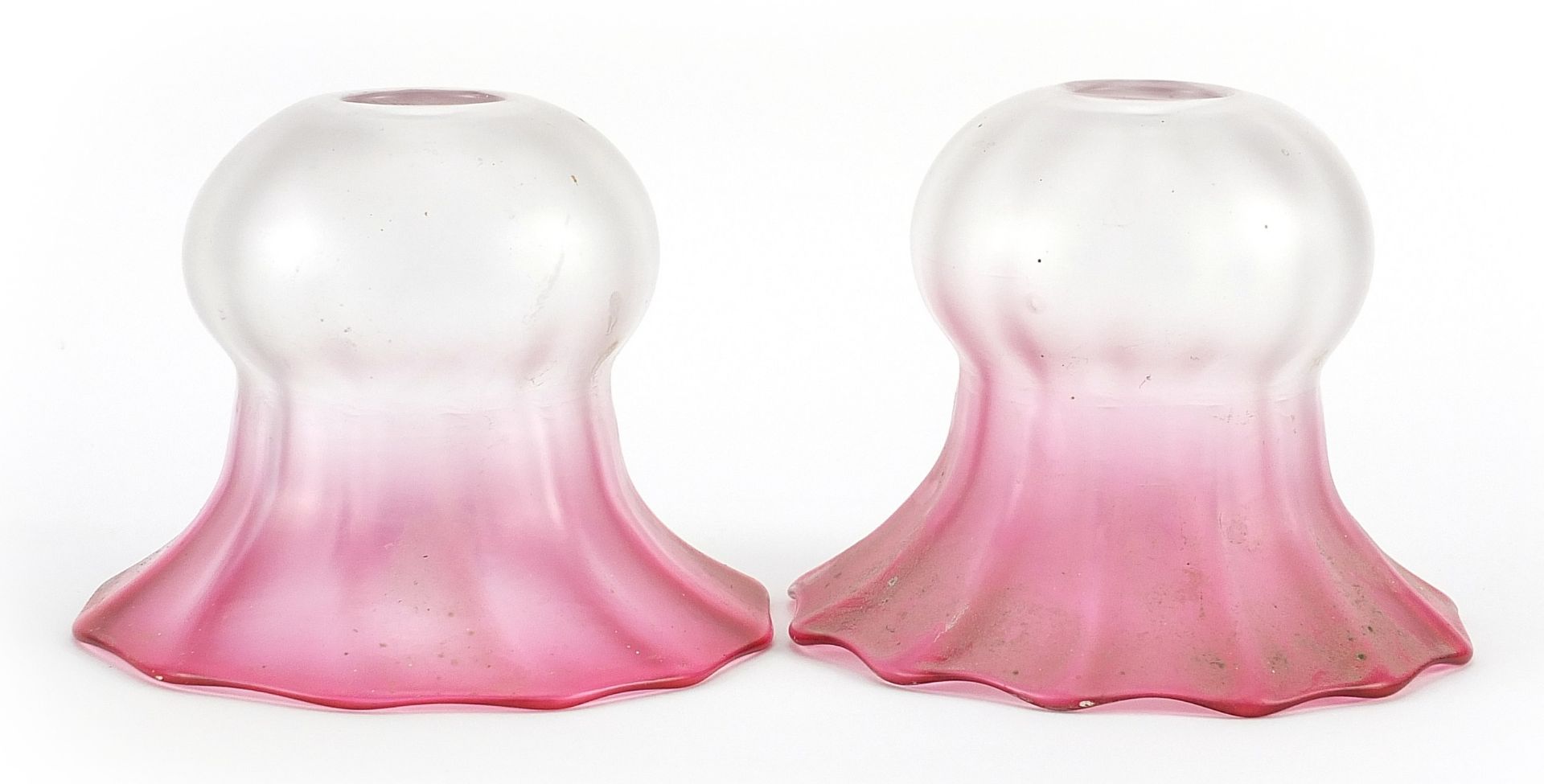 Pair of Victorian cranberry glass shades, 10cm high - Image 2 of 4