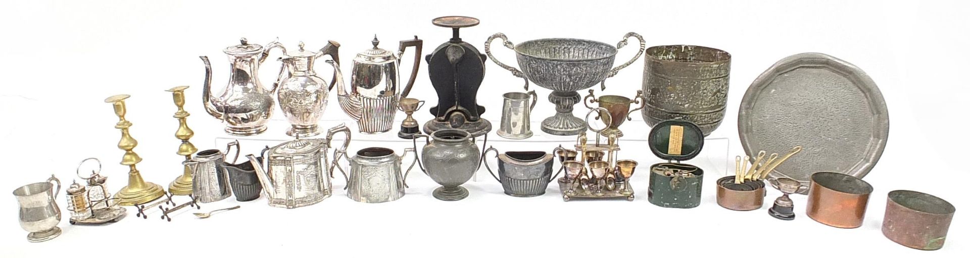 Antique and later metalware including a pair of Victorian brass candlesticks with pushers, pewter