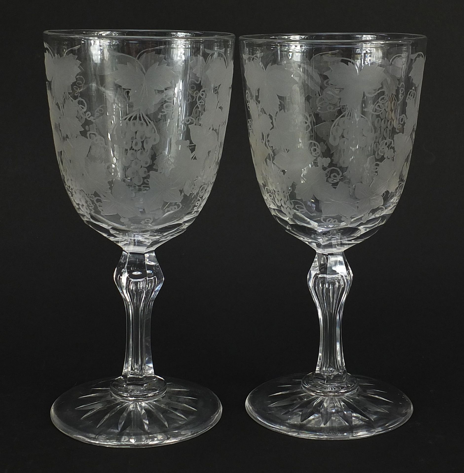 Pair of Edwardian cut glasses etched with leaves and berries, each 18.5cm high - Image 2 of 3