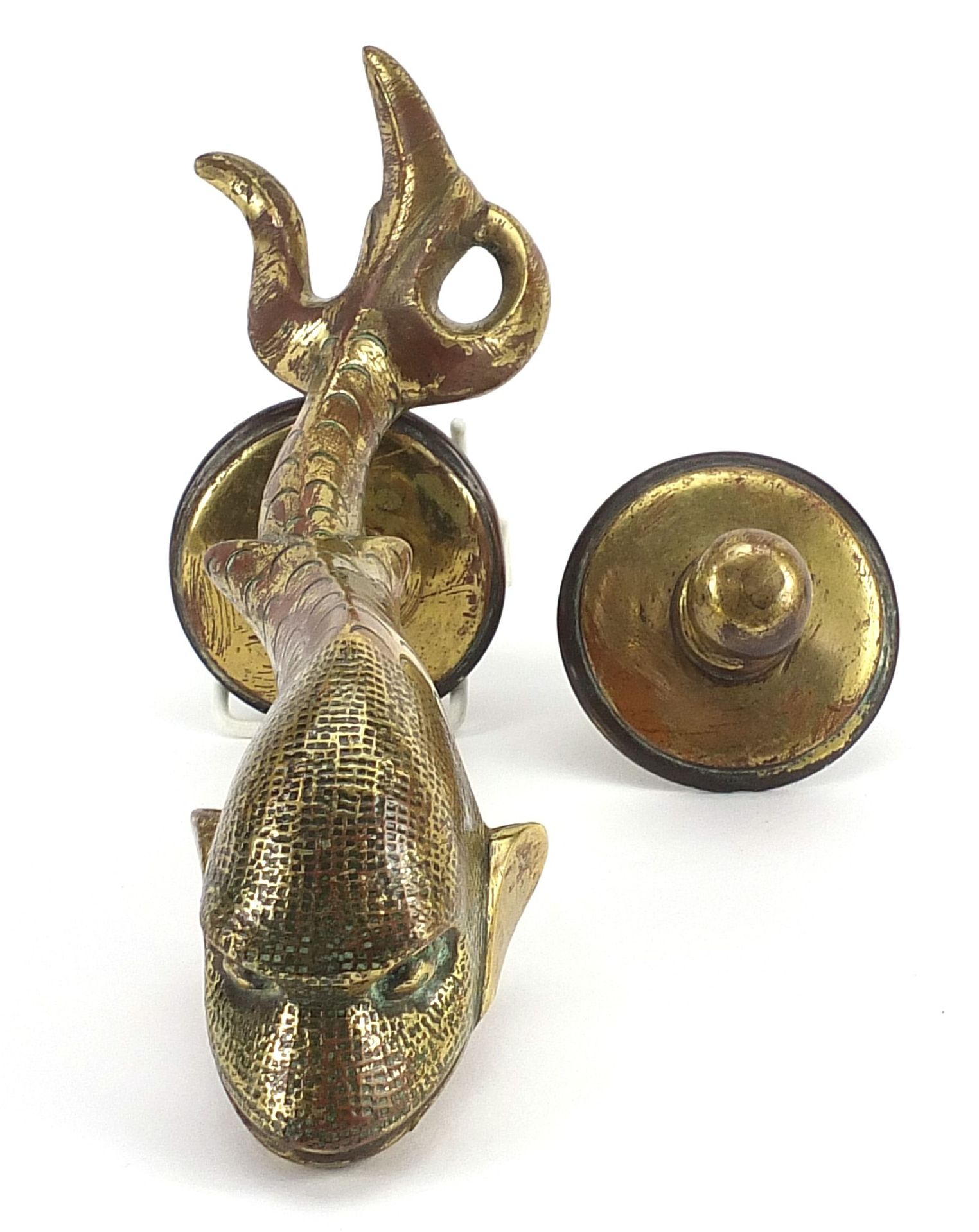 Regency gilt brass dolphin door knocker, 22cm high - Image 2 of 3