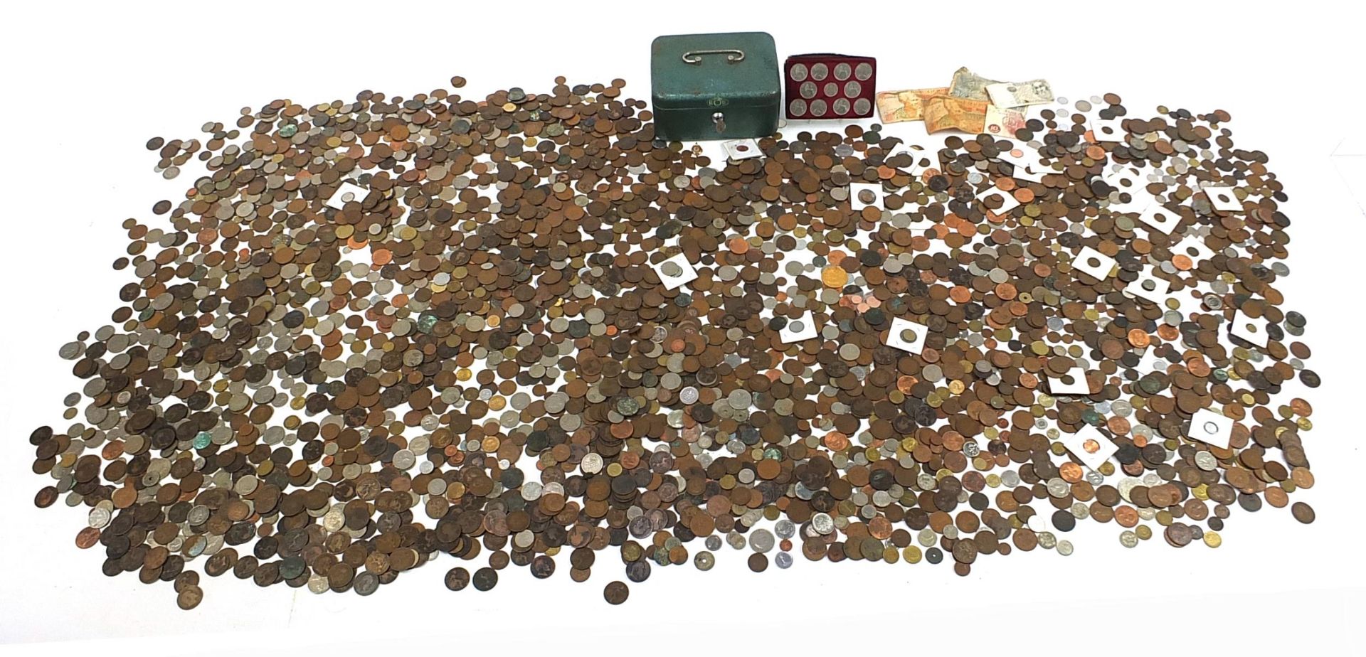 Extensive collection of antique and later British and world coinage