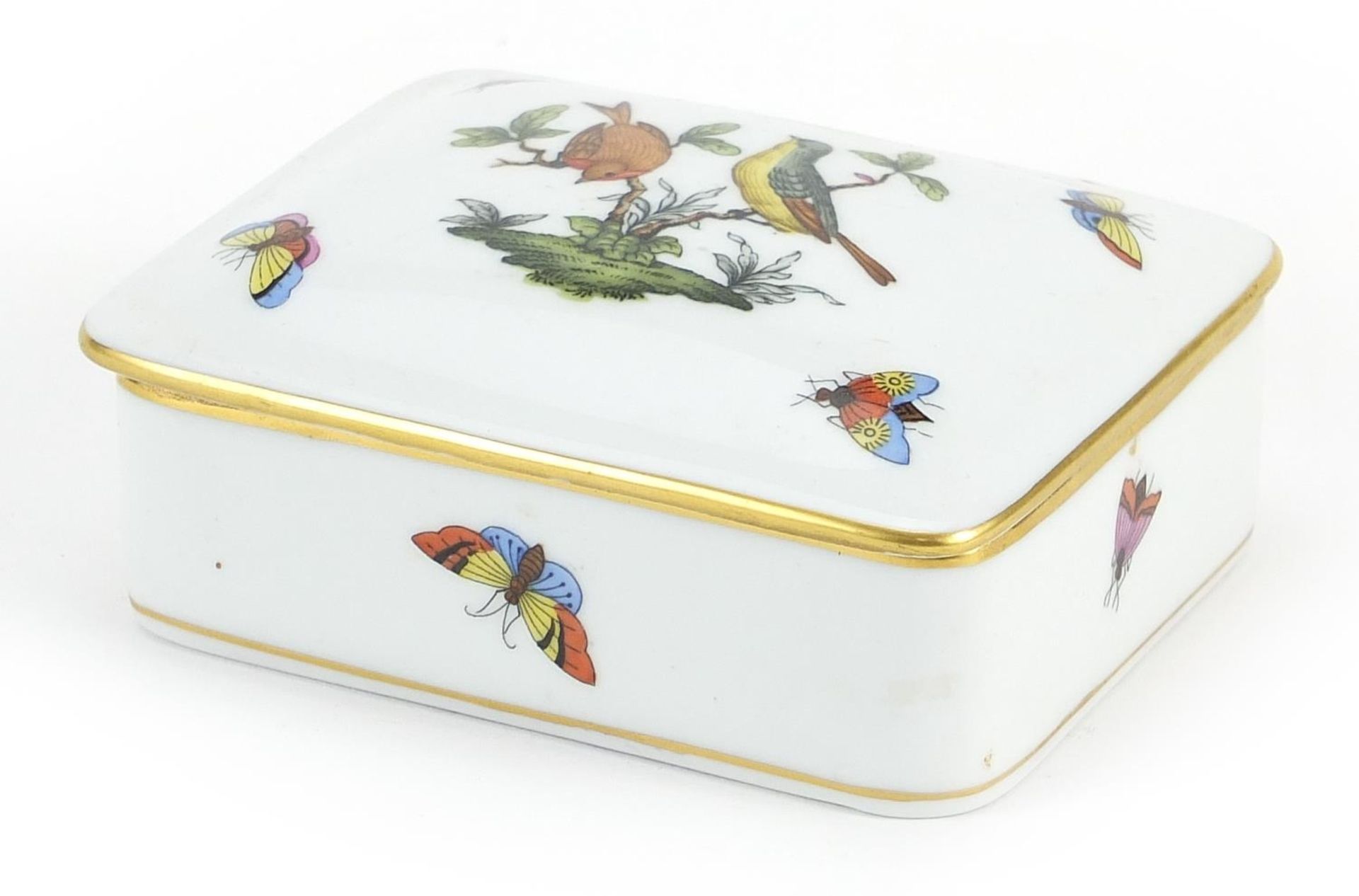 Herend of Hungary, porcelain box and cover hand painted in the Rothschild bird pattern, 10cm wide