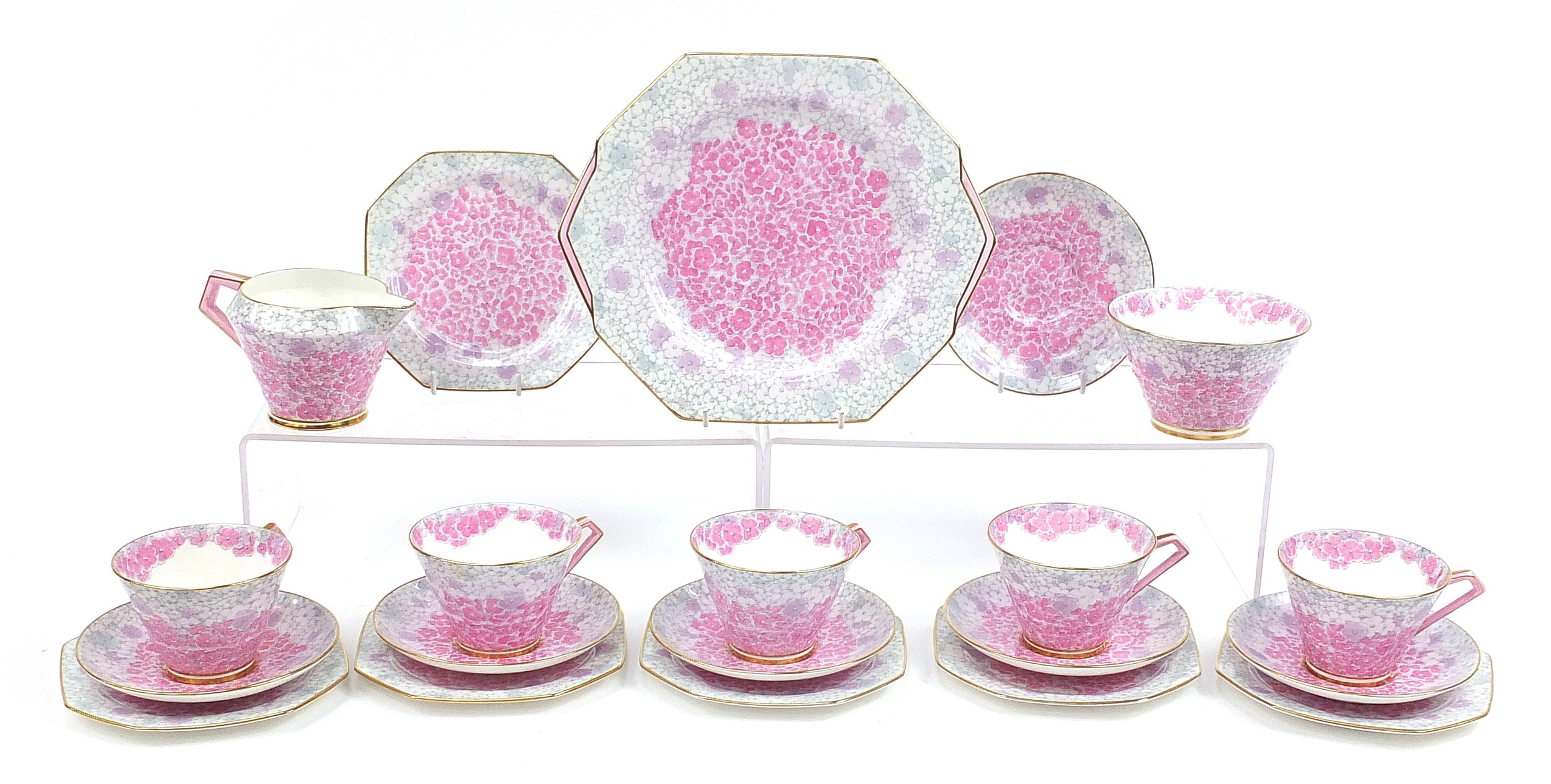 Royal Paragon tea ware, replica of service made for HM The Queen, the largest 25.5cm wide