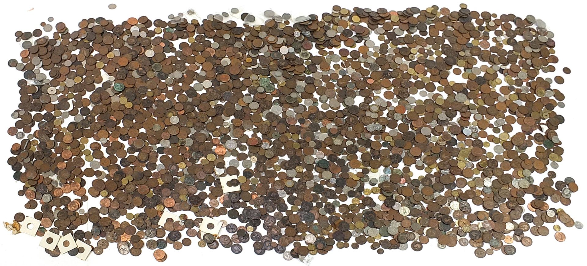 Extensive collection of antique and later British and world coinage