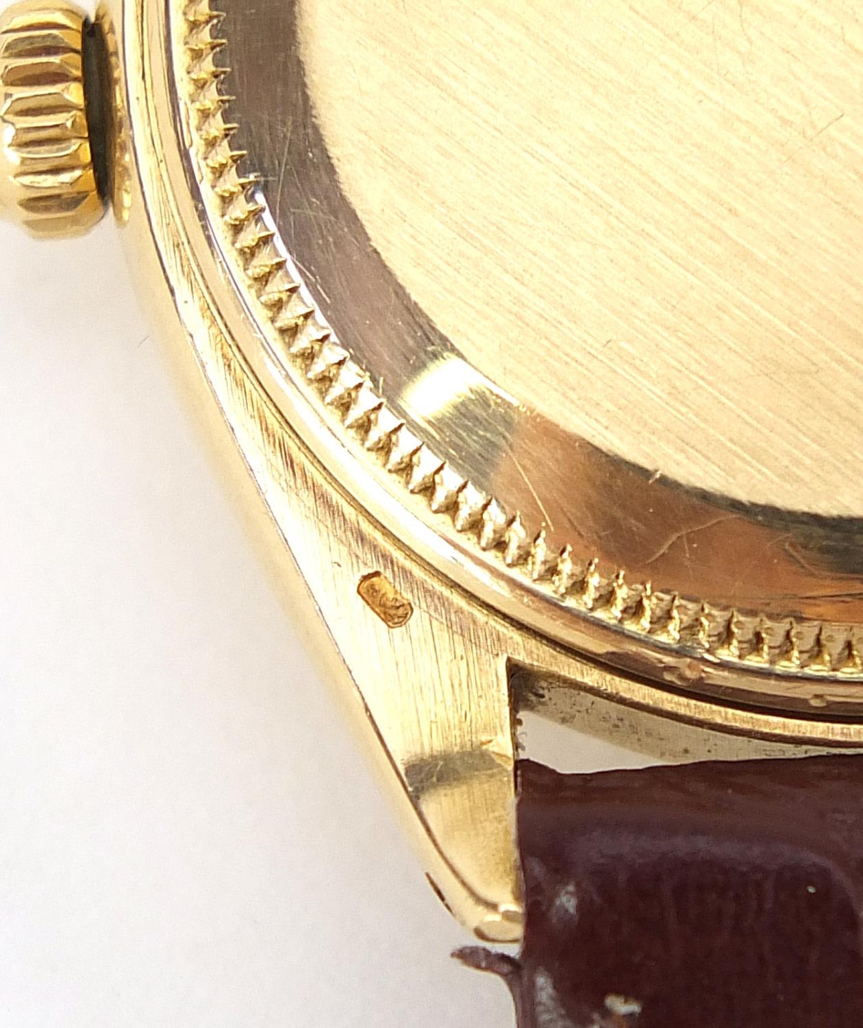 Rolex, gentlemen's gold Rolex Oyster chronometer wristwatch, 33mm in diameter, total weight 50.0g - Image 5 of 6