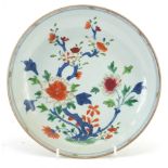 Chinese wucai porcelain dish hand painted with flowers, 22cm in diameter