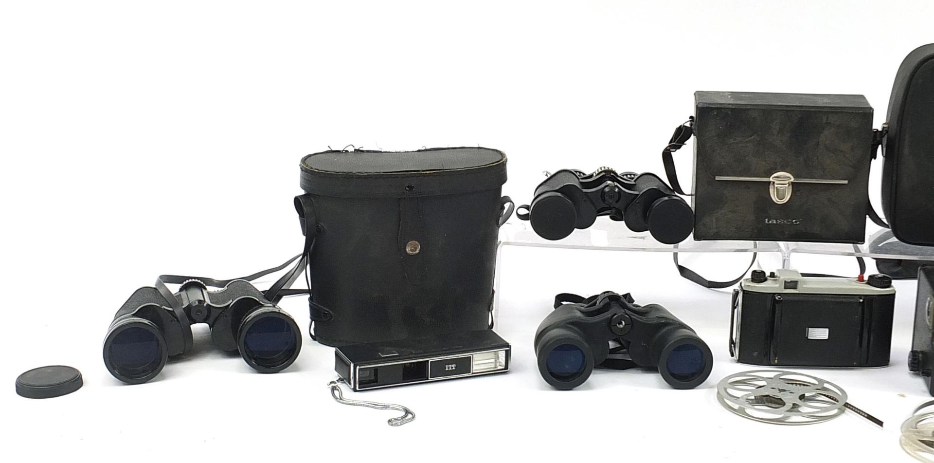 Vintage and later cameras, lenses and binoculars including Breaker 7X50, Halina 20 x 50, Tasco and - Image 2 of 3