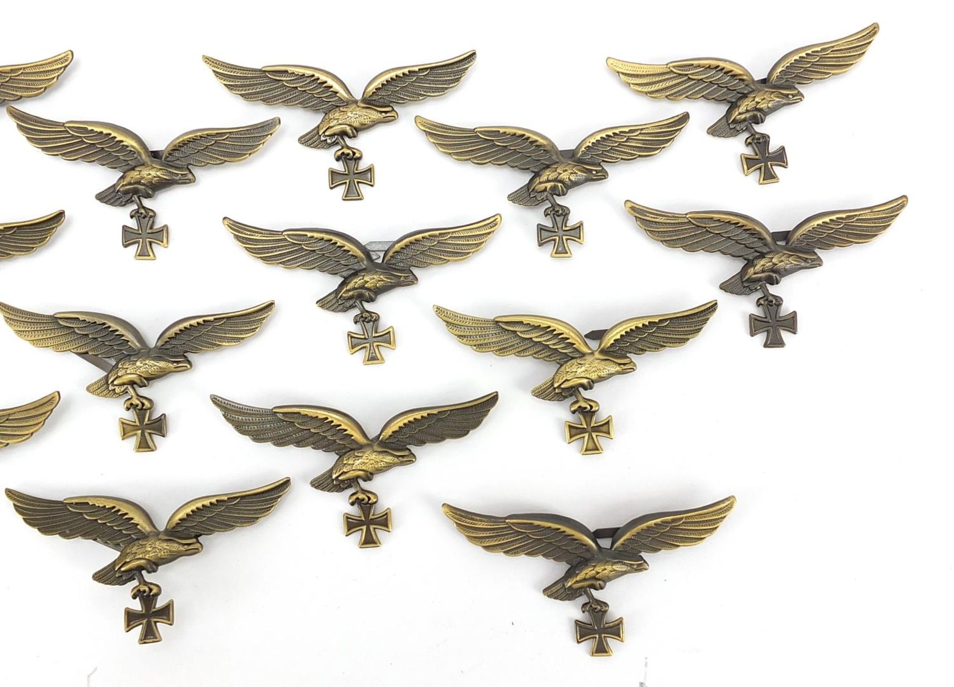Collection of German military interest Eagle badges - Image 3 of 4