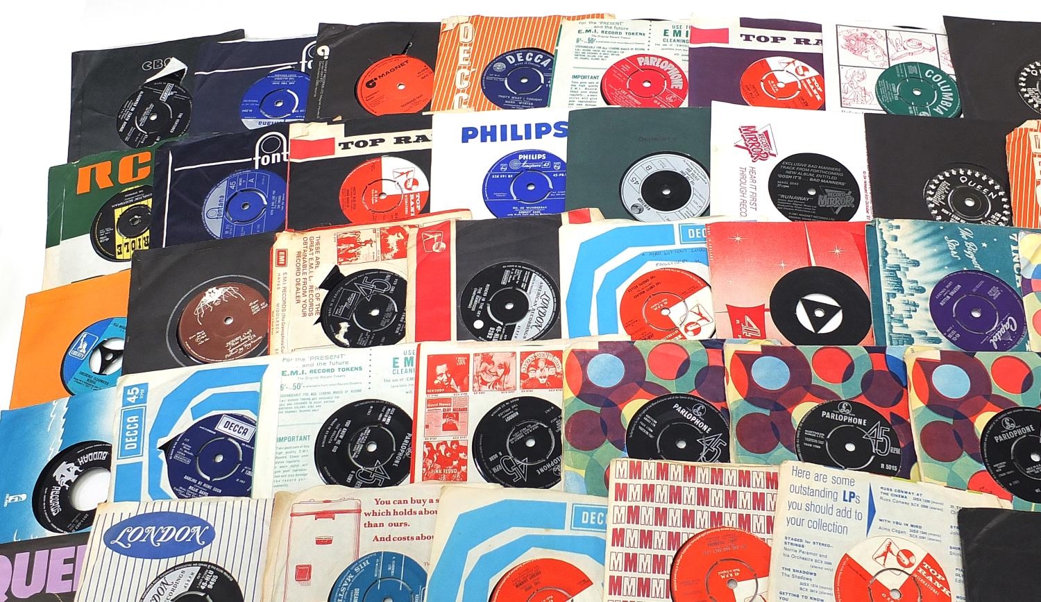 45rpm records including The Beatles, Eddie Cochrane, David Bowie, Kiss and Tommy Tucker - Image 2 of 9